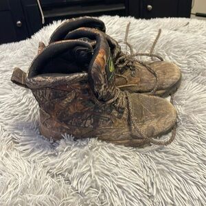Camo boots